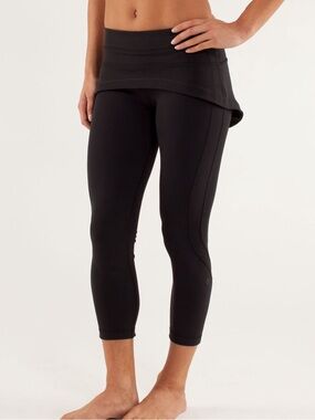 Lululemon Vintage Steadfast Crop - Black